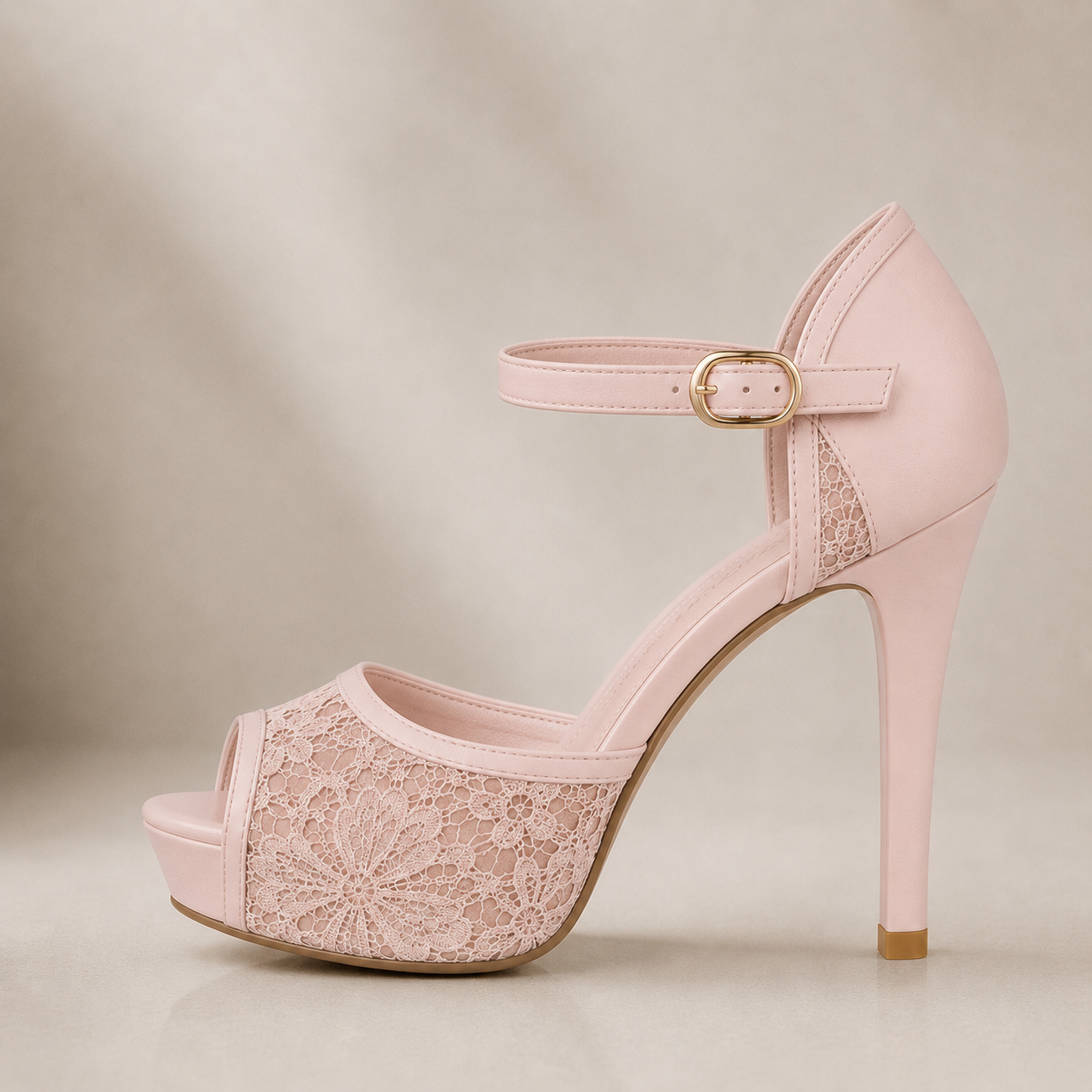 Lorena Varelli | Tacchi Eleganti in Pizzo Raffinato