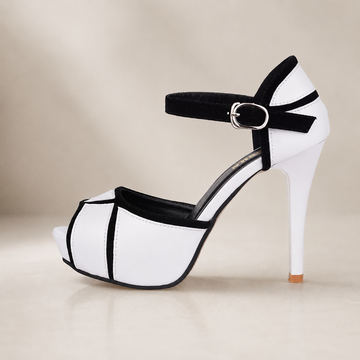 Alessandra Fiorani | Tacchi Eleganti Bicolore